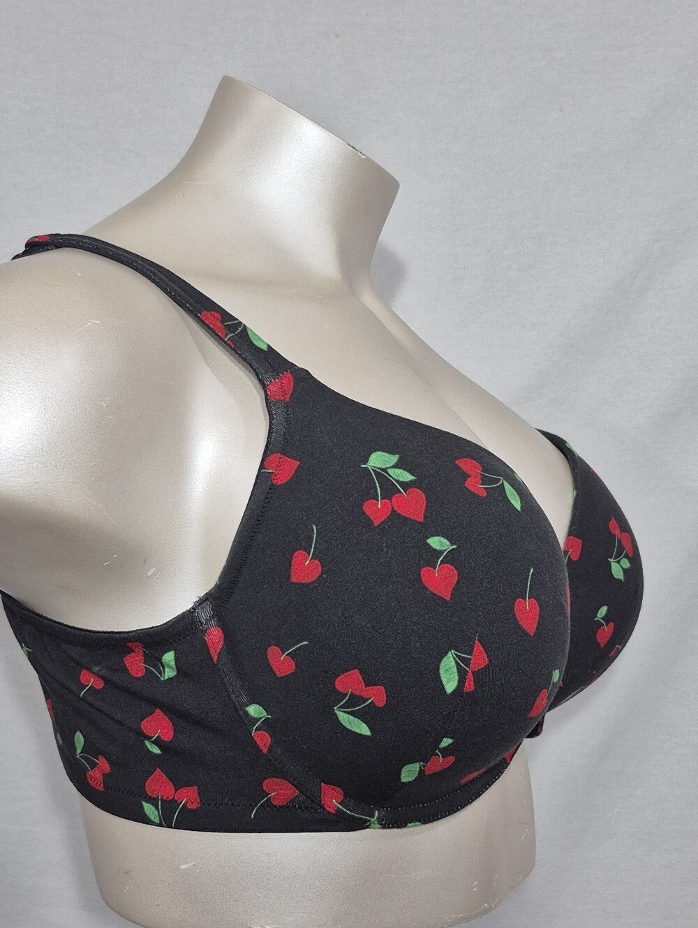 44D Cacique Cotton Boost Plunge Underwire Bra Black & Red Hearts - Picture 2 of 6